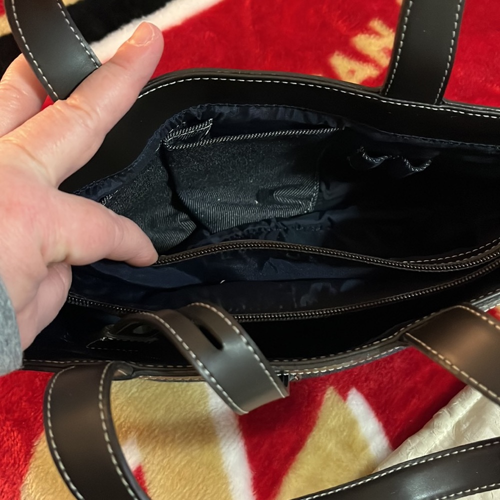 Handbag - Picture 5 of 7